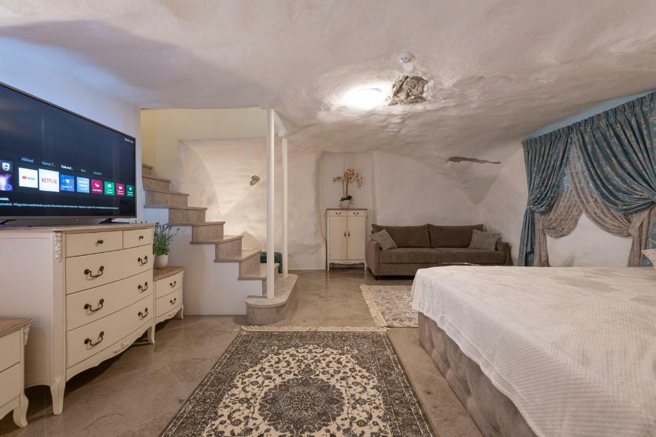 Tallinn Housing 2 Bdr 2 Bathroom With Sauna At Carl Engel Luxury House Ngoại thất bức ảnh